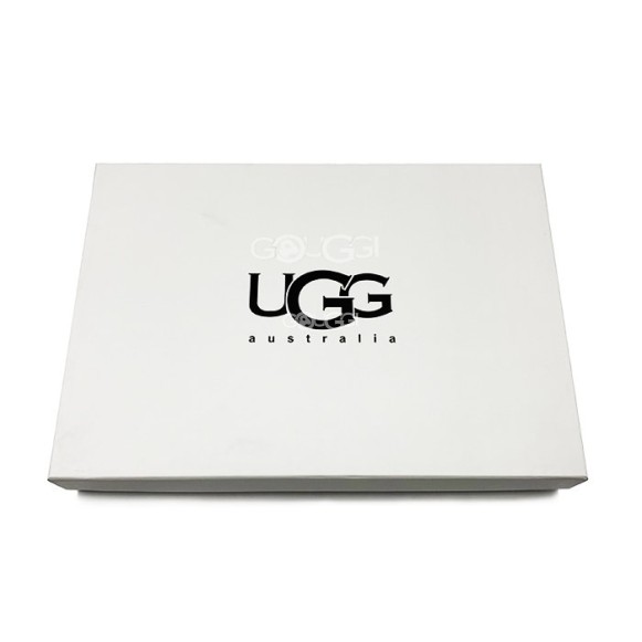 Бежевый шарф UGG 