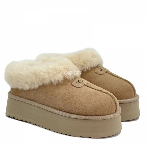 Женские слипоны на платформе Ugg Platform Slipper Sand