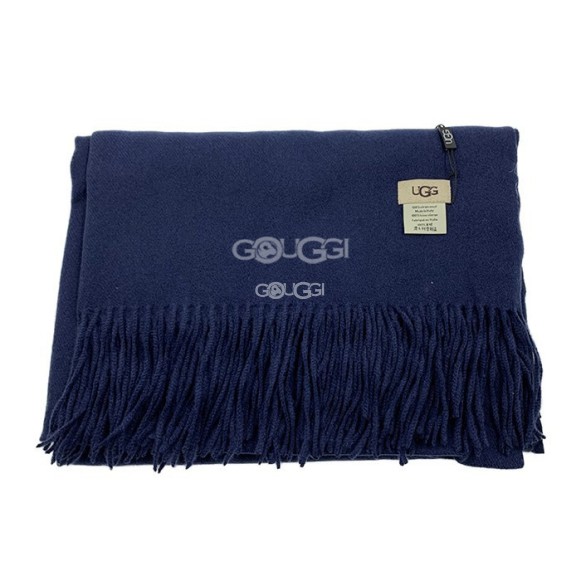 Синий шарф UGG
