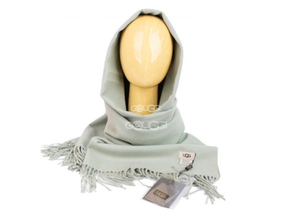 Темно-серый шарф UGG