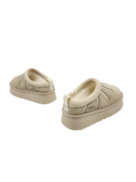 Женские слипоны Ugg Classic Slipons Sand